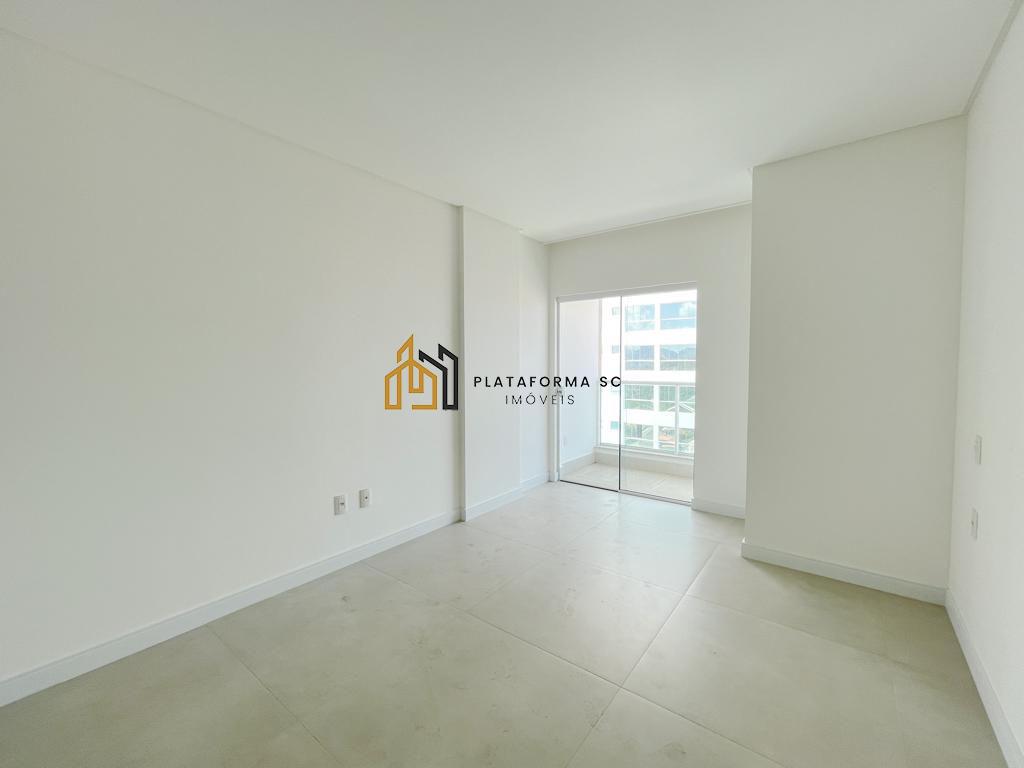 Apartamento à venda com 2 quartos, 82m² - Foto 29