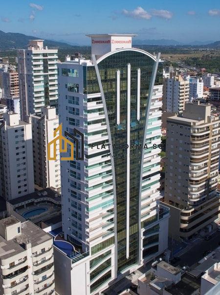 Cobertura à venda com 5 quartos, 420m² - Foto 2