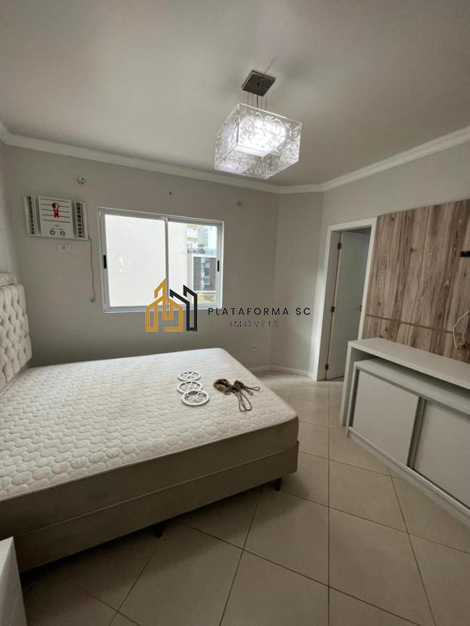 Apartamento à venda com 3 quartos, 134m² - Foto 17