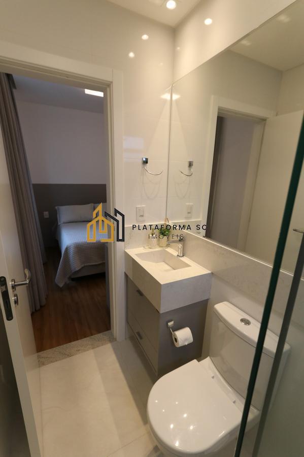 Apartamento à venda com 3 quartos, 128m² - Foto 18