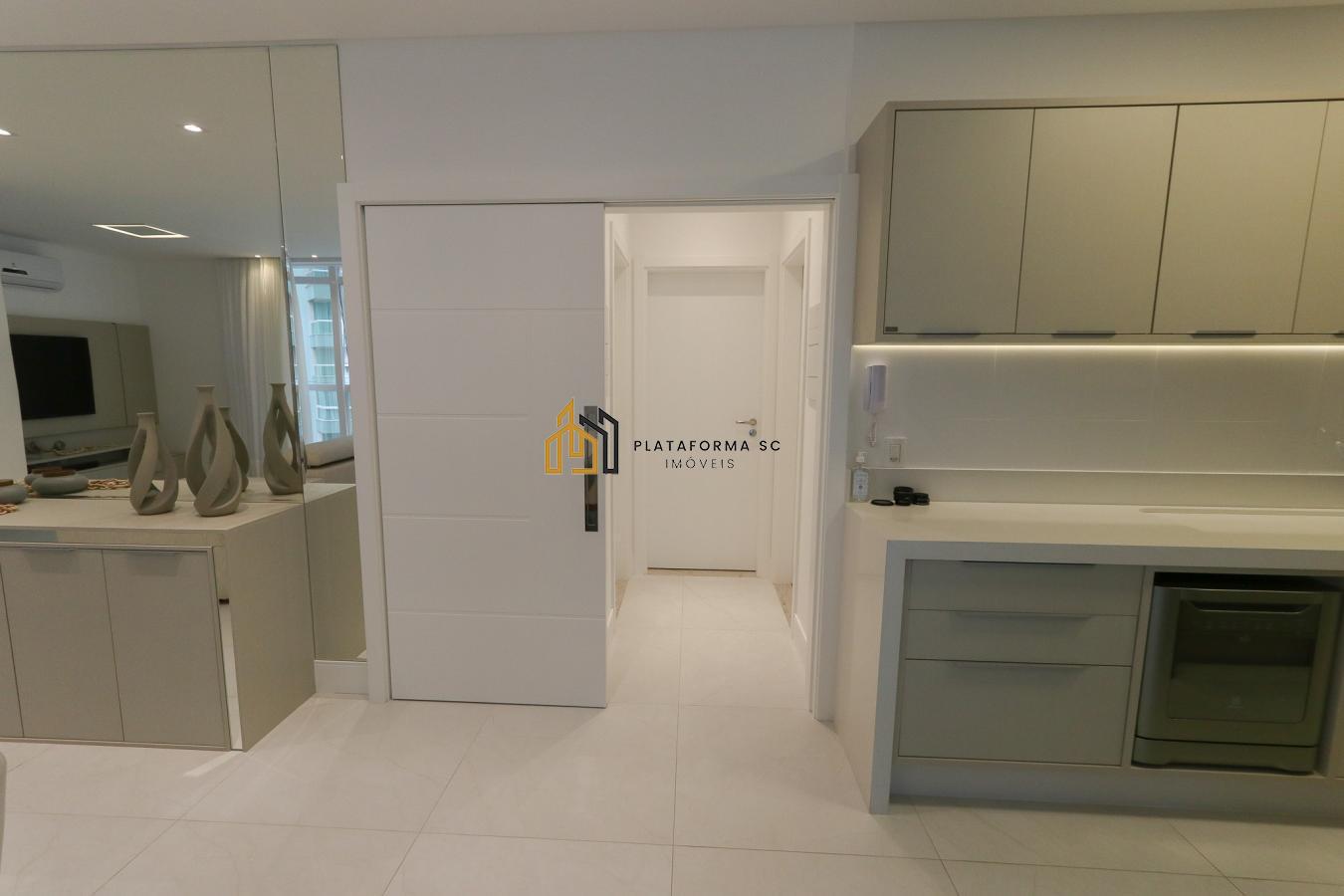 Apartamento à venda com 3 quartos, 128m² - Foto 30