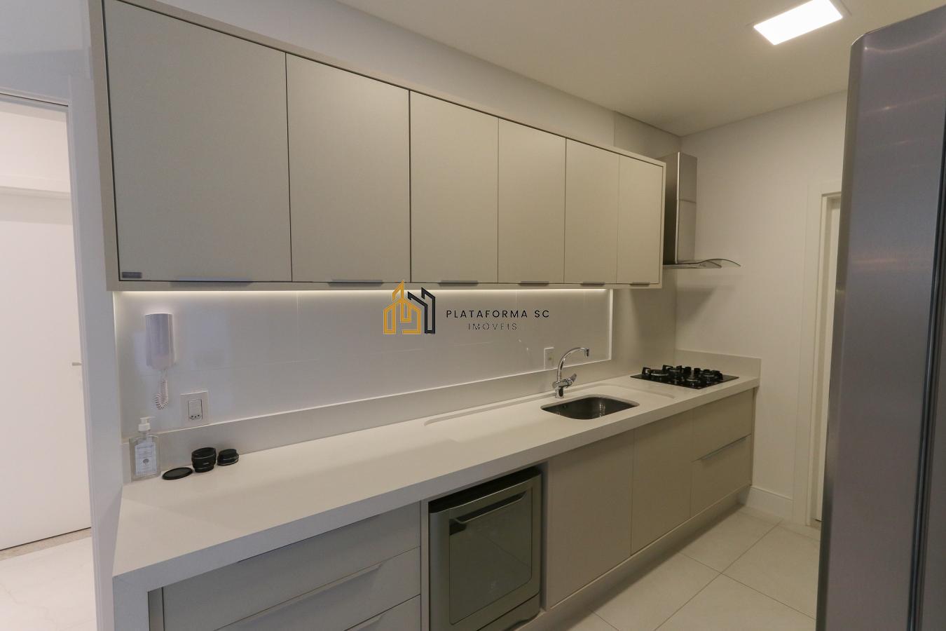 Apartamento à venda com 3 quartos, 128m² - Foto 31