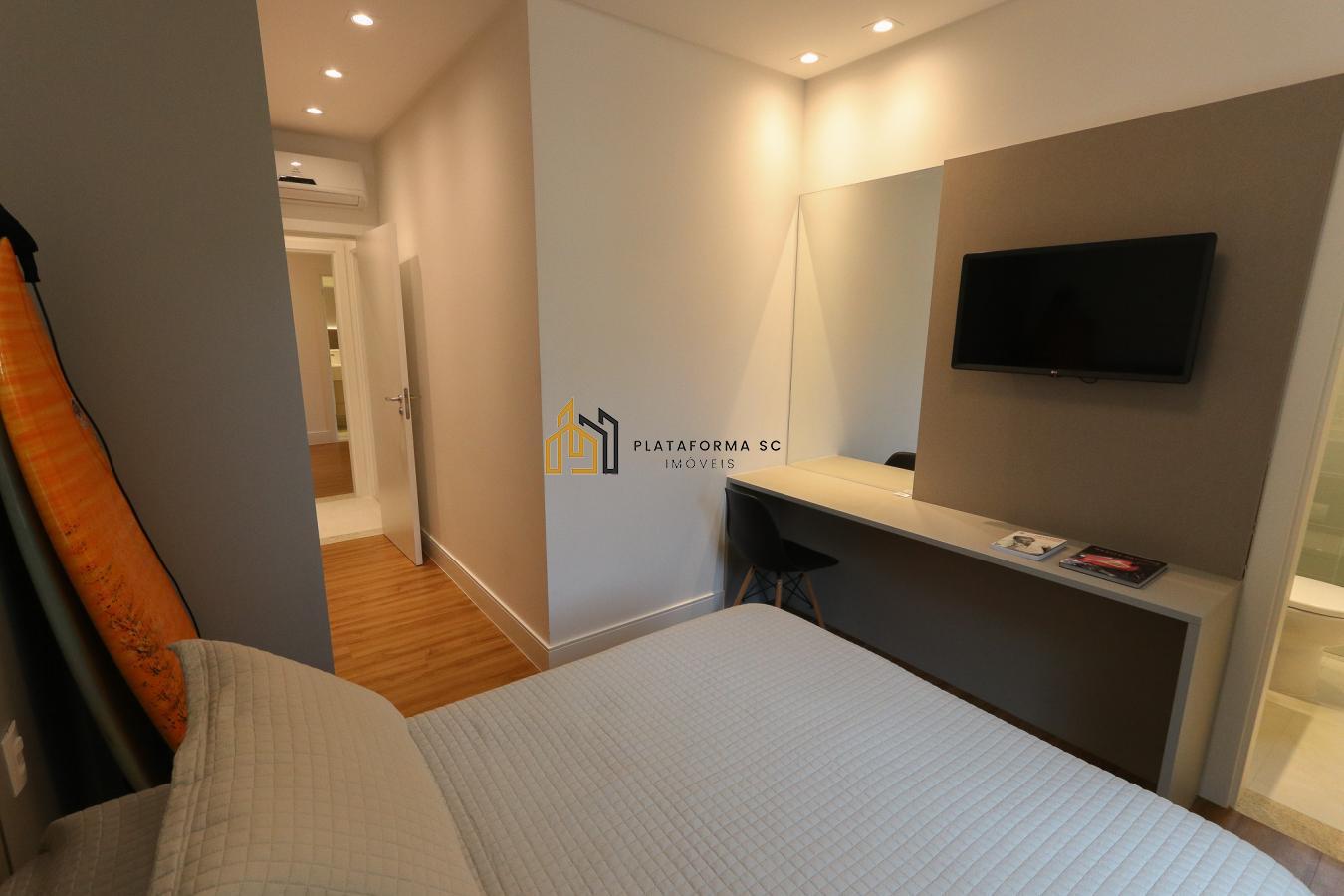 Apartamento à venda com 3 quartos, 128m² - Foto 46