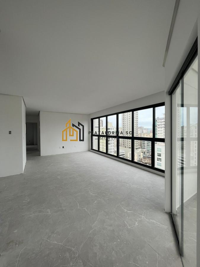 Apartamento à venda com 3 quartos, 140m² - Foto 8