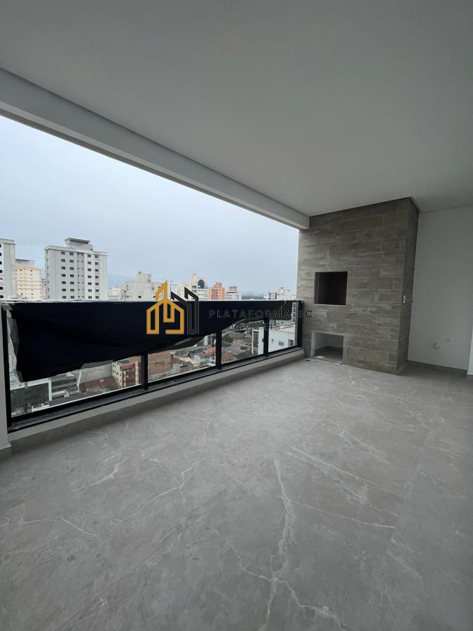 Apartamento à venda com 3 quartos, 140m² - Foto 13