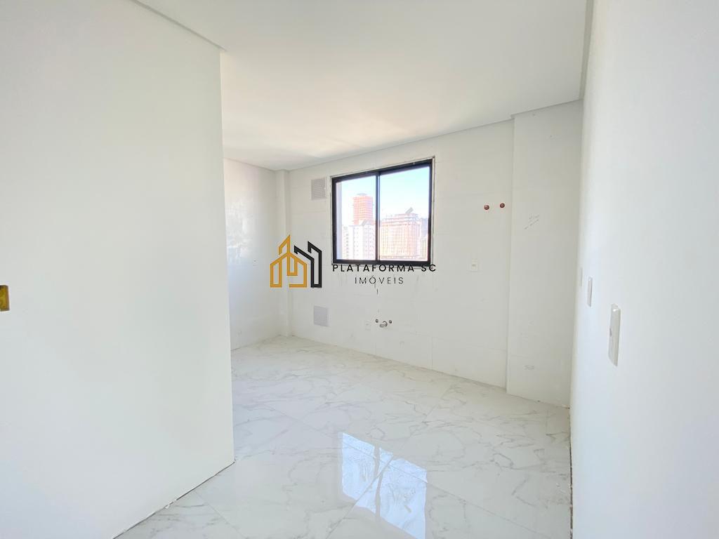 Apartamento à venda com 2 quartos, 97m² - Foto 13