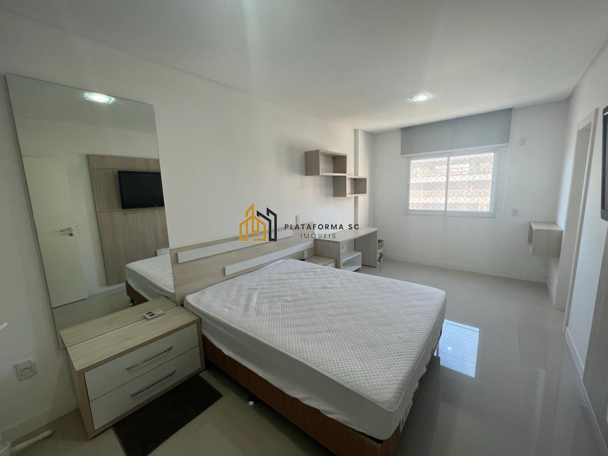 Apartamento à venda com 3 quartos, 134m² - Foto 33