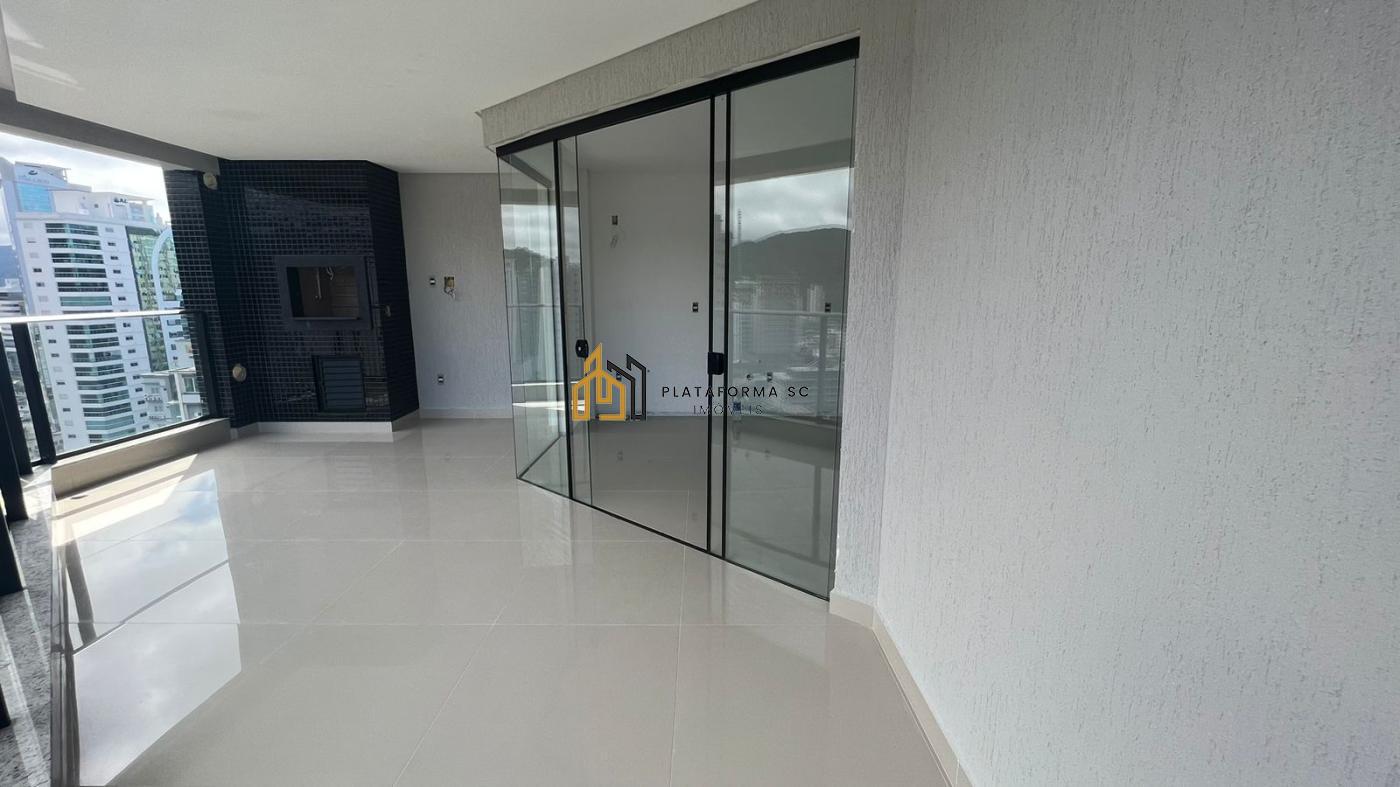 Apartamento à venda com 3 quartos, 138m² - Foto 11