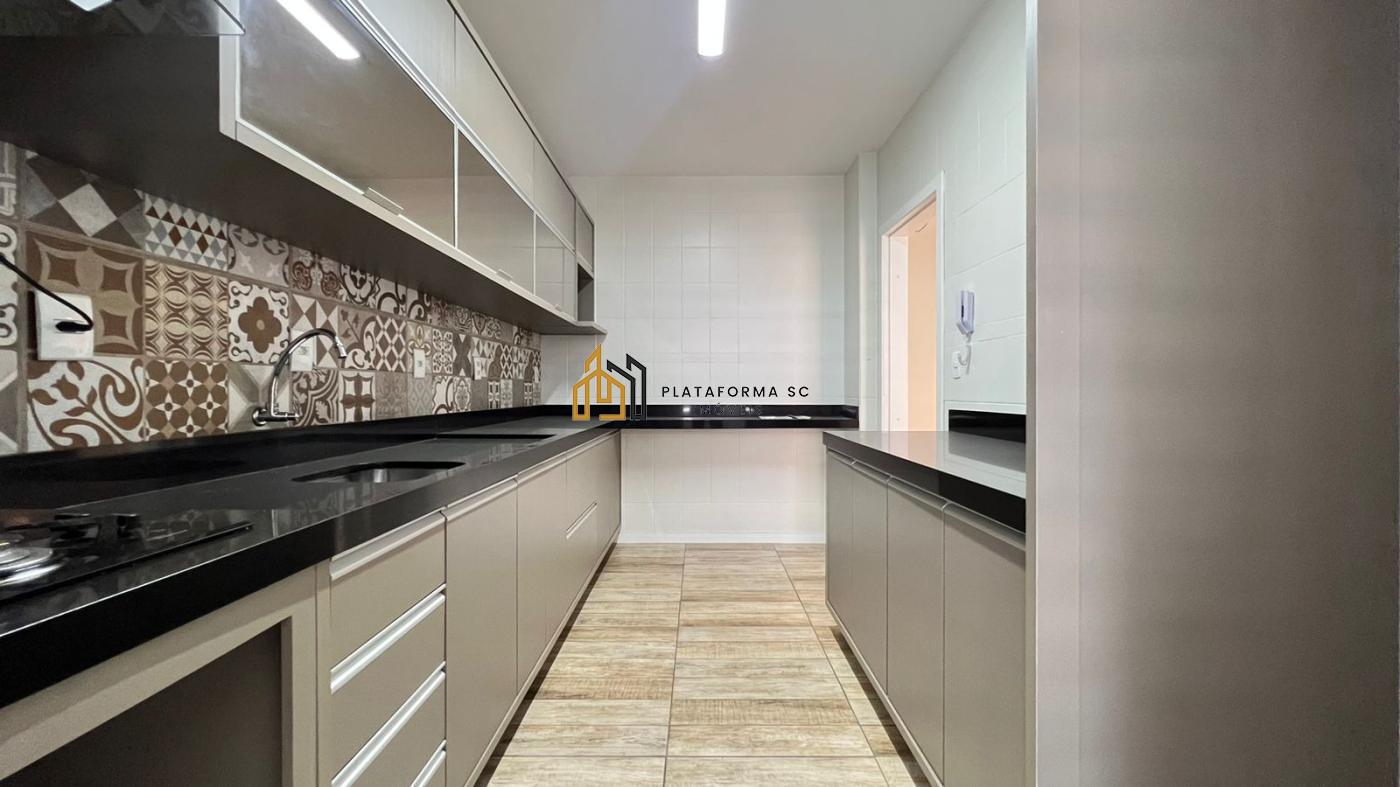 Apartamento à venda com 3 quartos, 138m² - Foto 5