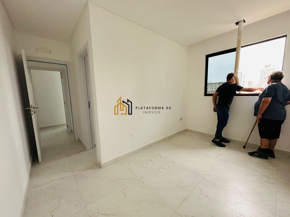 Apartamento à venda com 3 quartos, 101m² - Foto 9