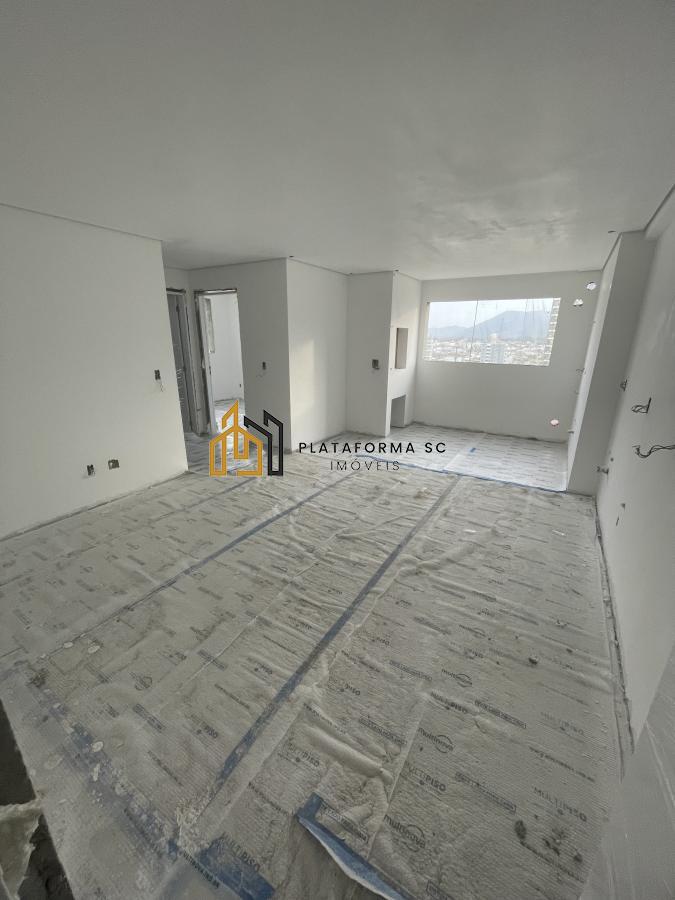 Apartamento à venda com 2 quartos, 64m² - Foto 17