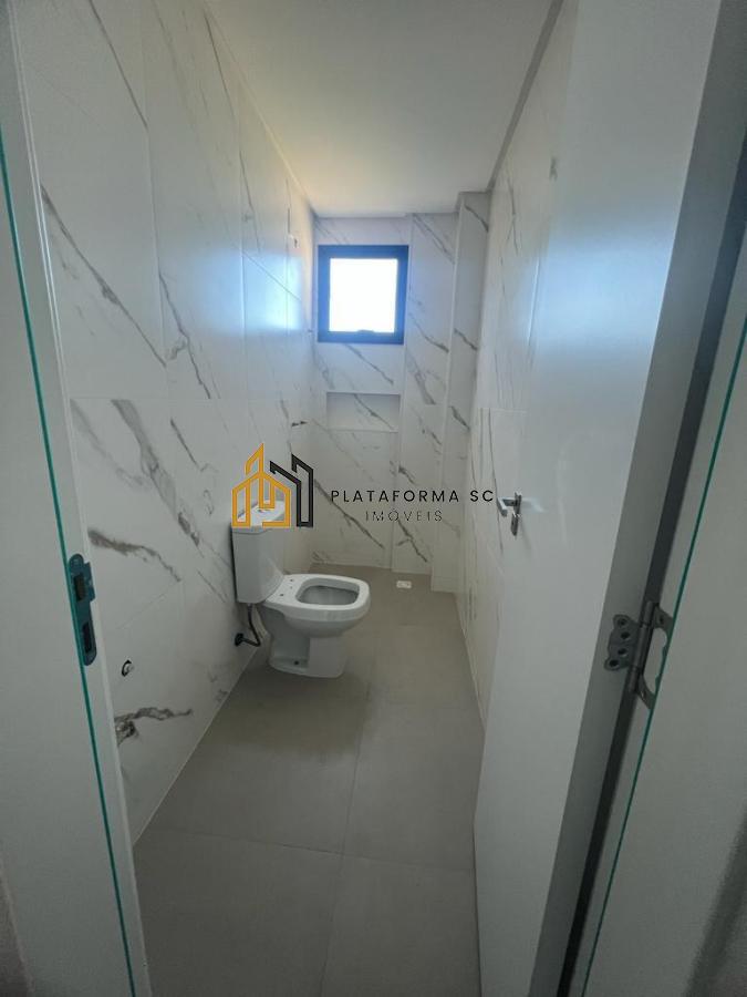 Apartamento à venda com 2 quartos, 70m² - Foto 4