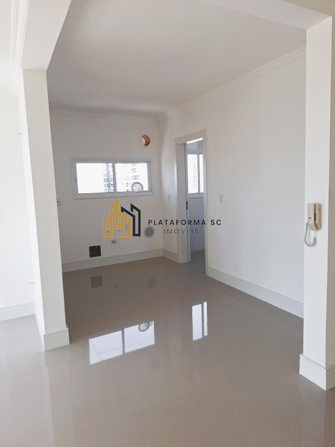 Apartamento à venda com 3 quartos, 124m² - Foto 14