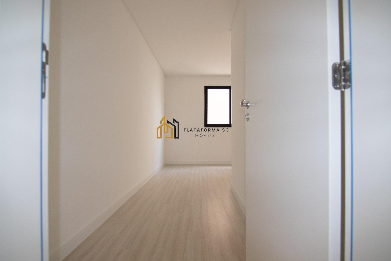 Apartamento à venda com 4 quartos, 162m² - Foto 15