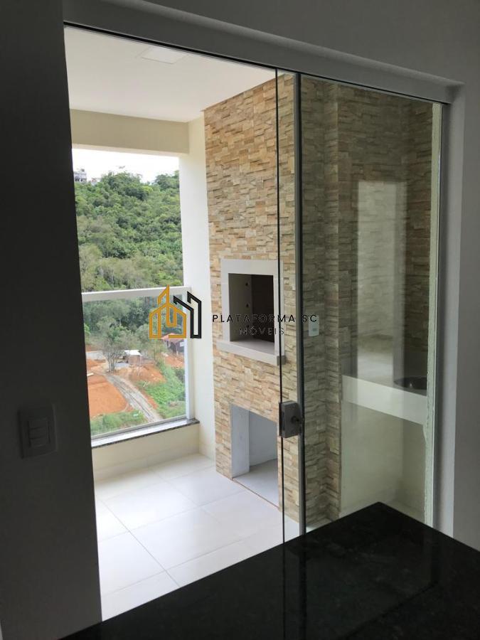 Apartamento à venda com 2 quartos, 70m² - Foto 15