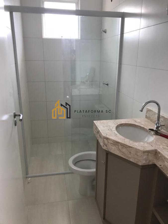 Apartamento à venda com 2 quartos, 70m² - Foto 16