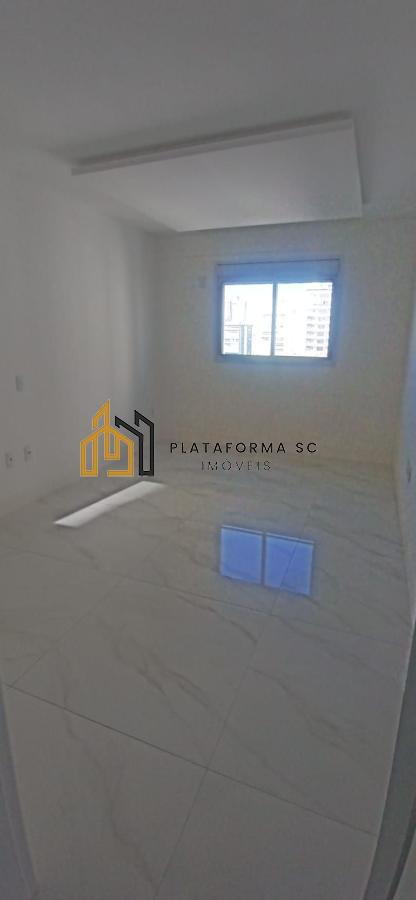 Apartamento à venda com 4 quartos, 254m² - Foto 18