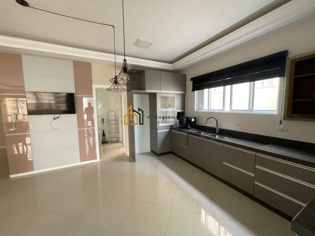 Apartamento à venda com 4 quartos, 178m² - Foto 4