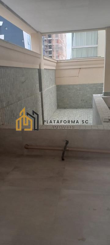 Apartamento à venda com 4 quartos, 145m² - Foto 6