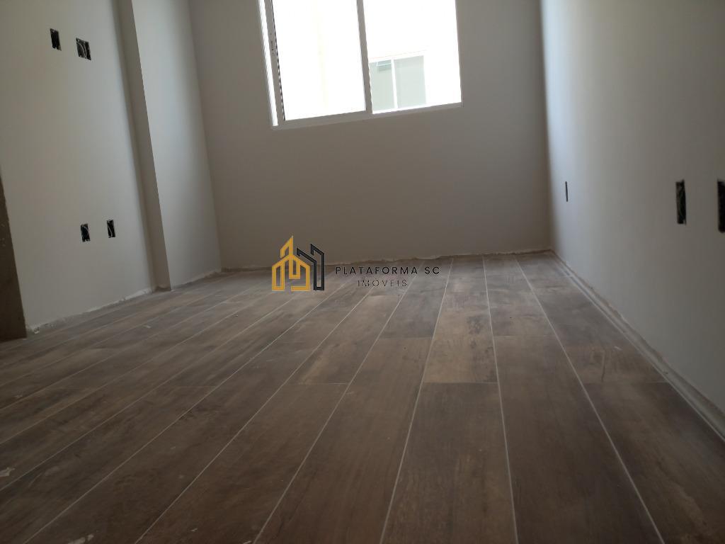 Apartamento à venda com 4 quartos, 145m² - Foto 13