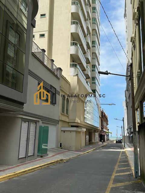 Apartamento à venda com 3 quartos, 113m² - Foto 2