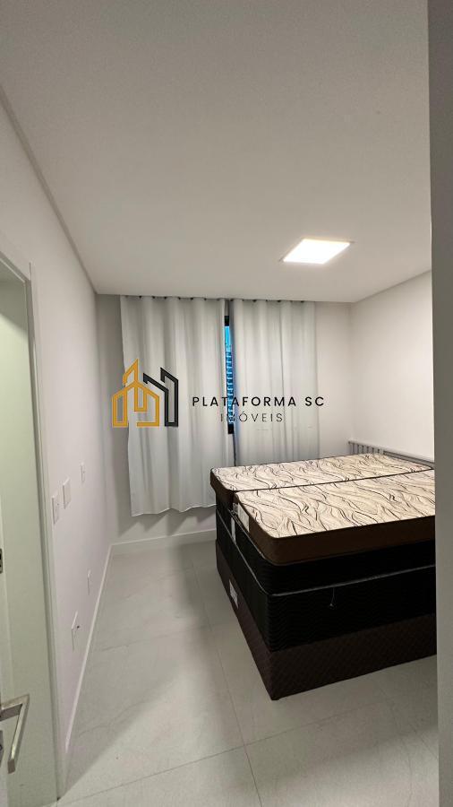 Apartamento à venda com 3 quartos, 127m² - Foto 27