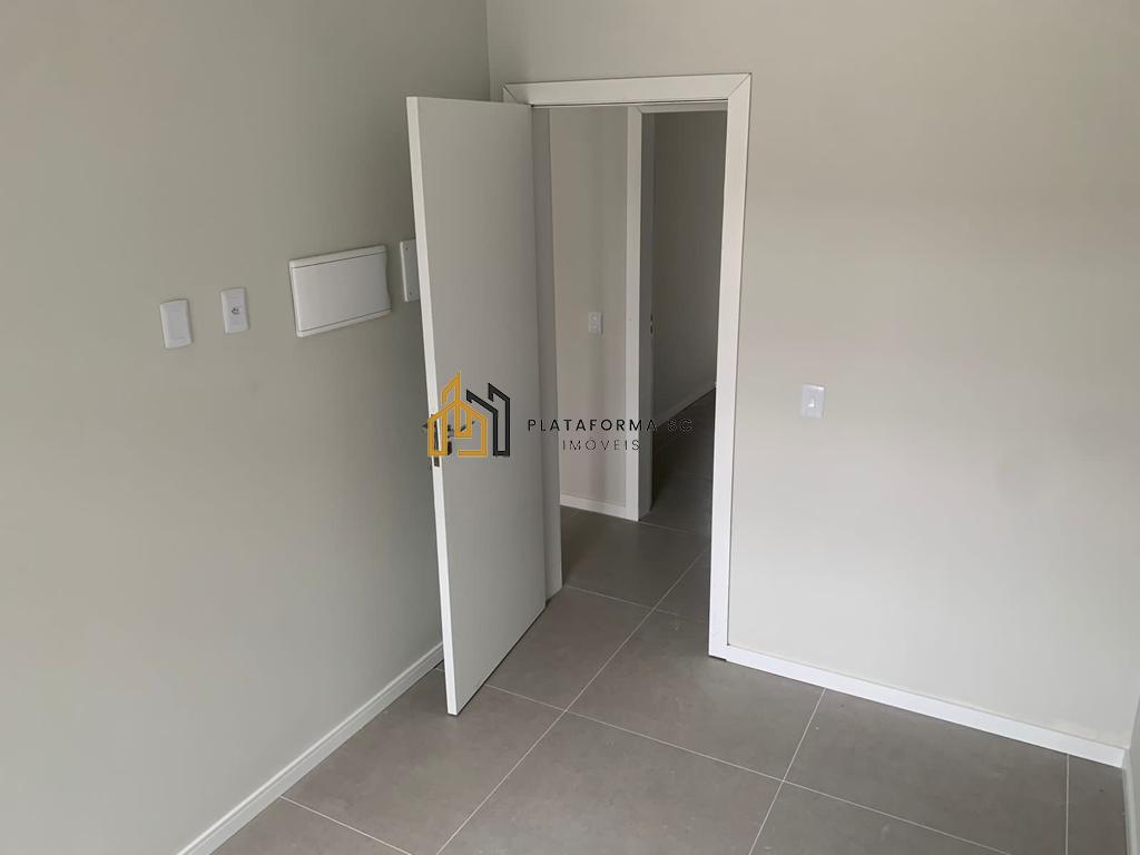 Casa à venda com 2 quartos, 59m² - Foto 16