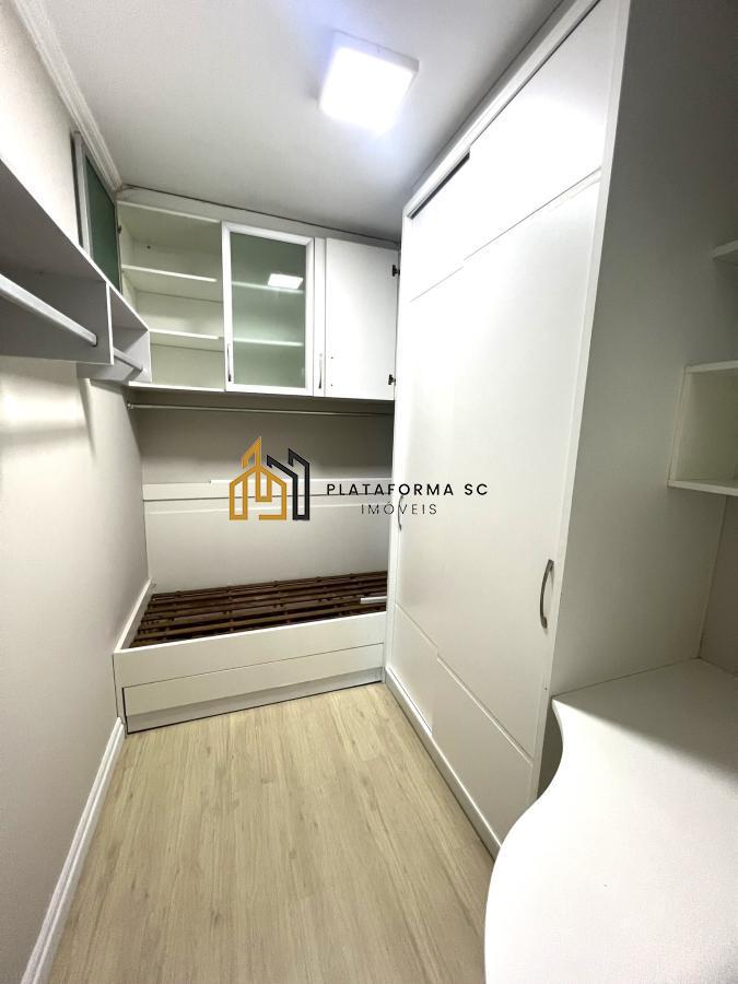 Apartamento à venda com 3 quartos, 220m² - Foto 48