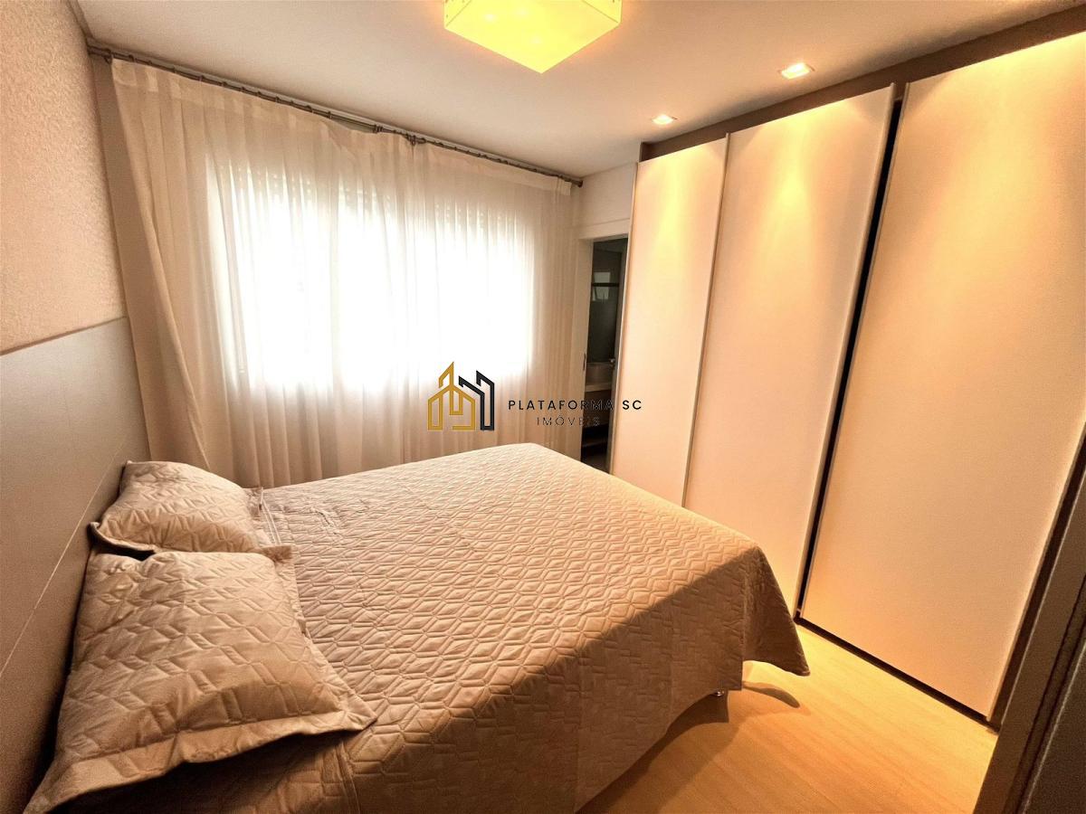 Apartamento à venda com 4 quartos, 160m² - Foto 22