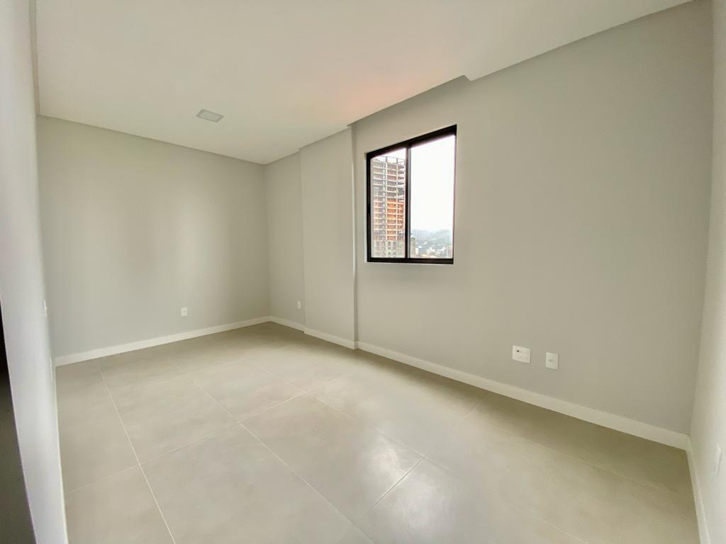 Apartamento à venda com 2 quartos, 63m² - Foto 10