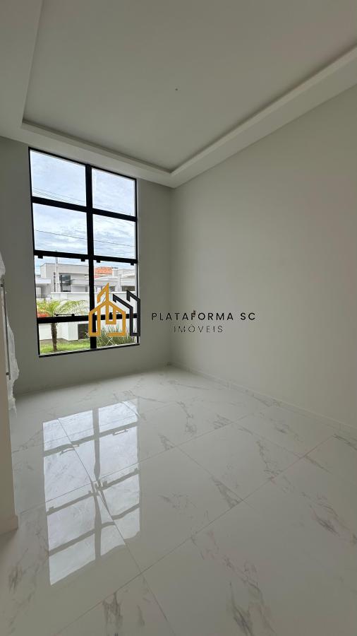 Casa à venda com 3 quartos, 88m² - Foto 14