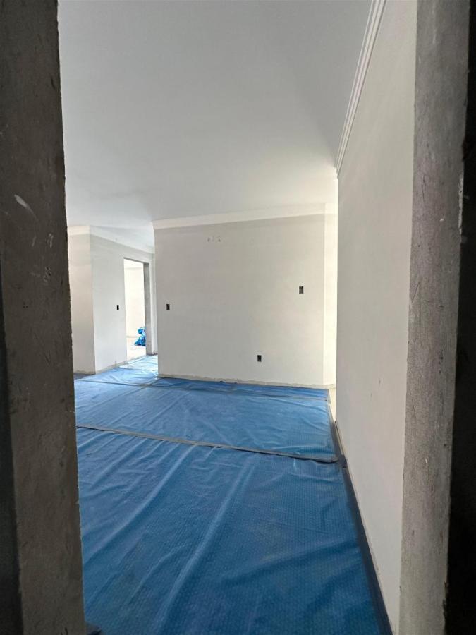 Apartamento à venda com 2 quartos, 69m² - Foto 31