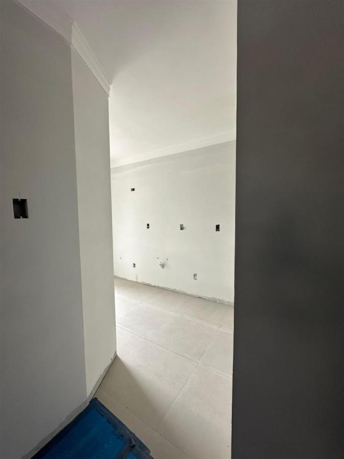 Apartamento à venda com 2 quartos, 69m² - Foto 29