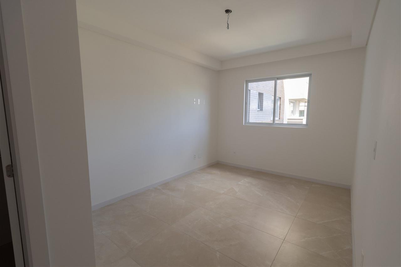 Apartamento à venda com 2 quartos, 78m² - Foto 5