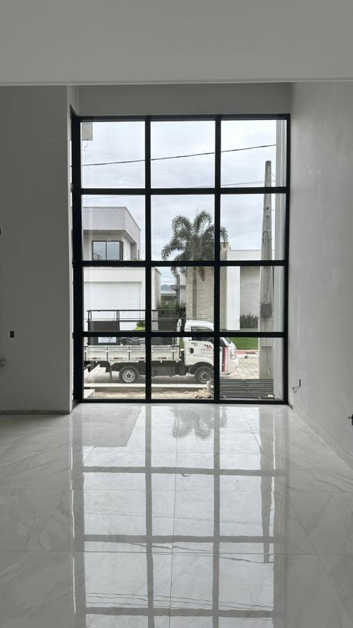 Casa à venda com 3 quartos, 187m² - Foto 9