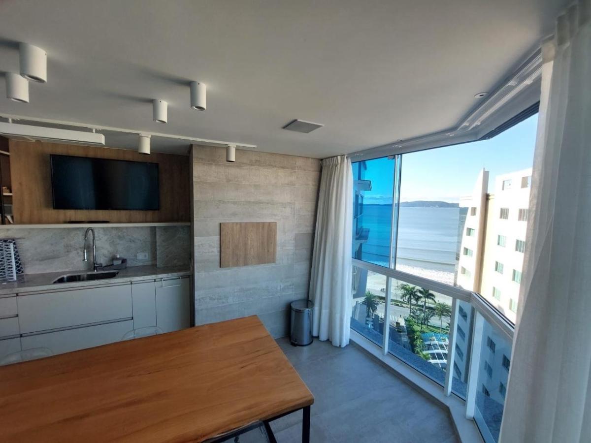 Apartamento à venda com 4 quartos, 189m² - Foto 1