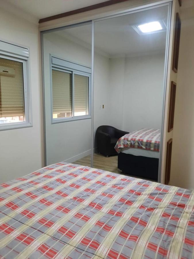 Apartamento à venda com 2 quartos, 76m² - Foto 11