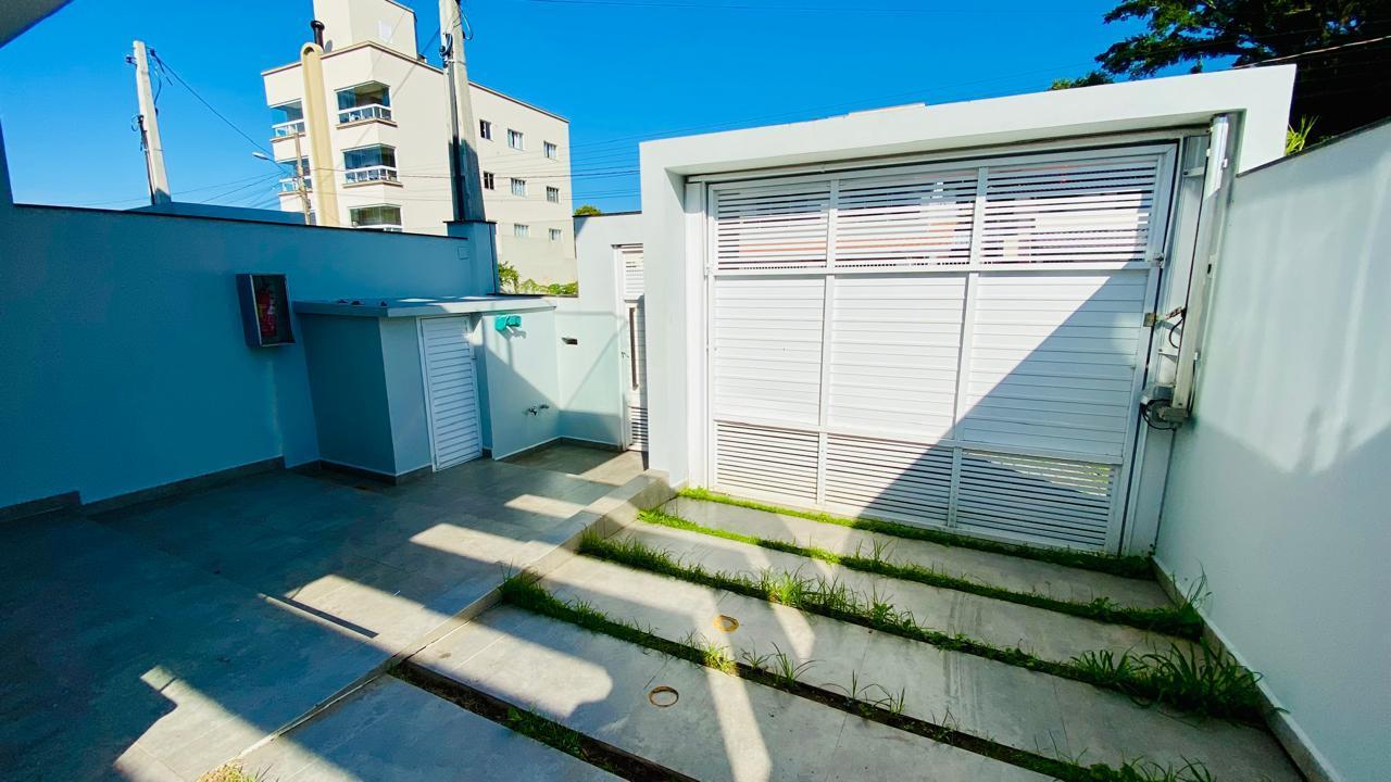 Sobrado à venda com 3 quartos, 143m² - Foto 3