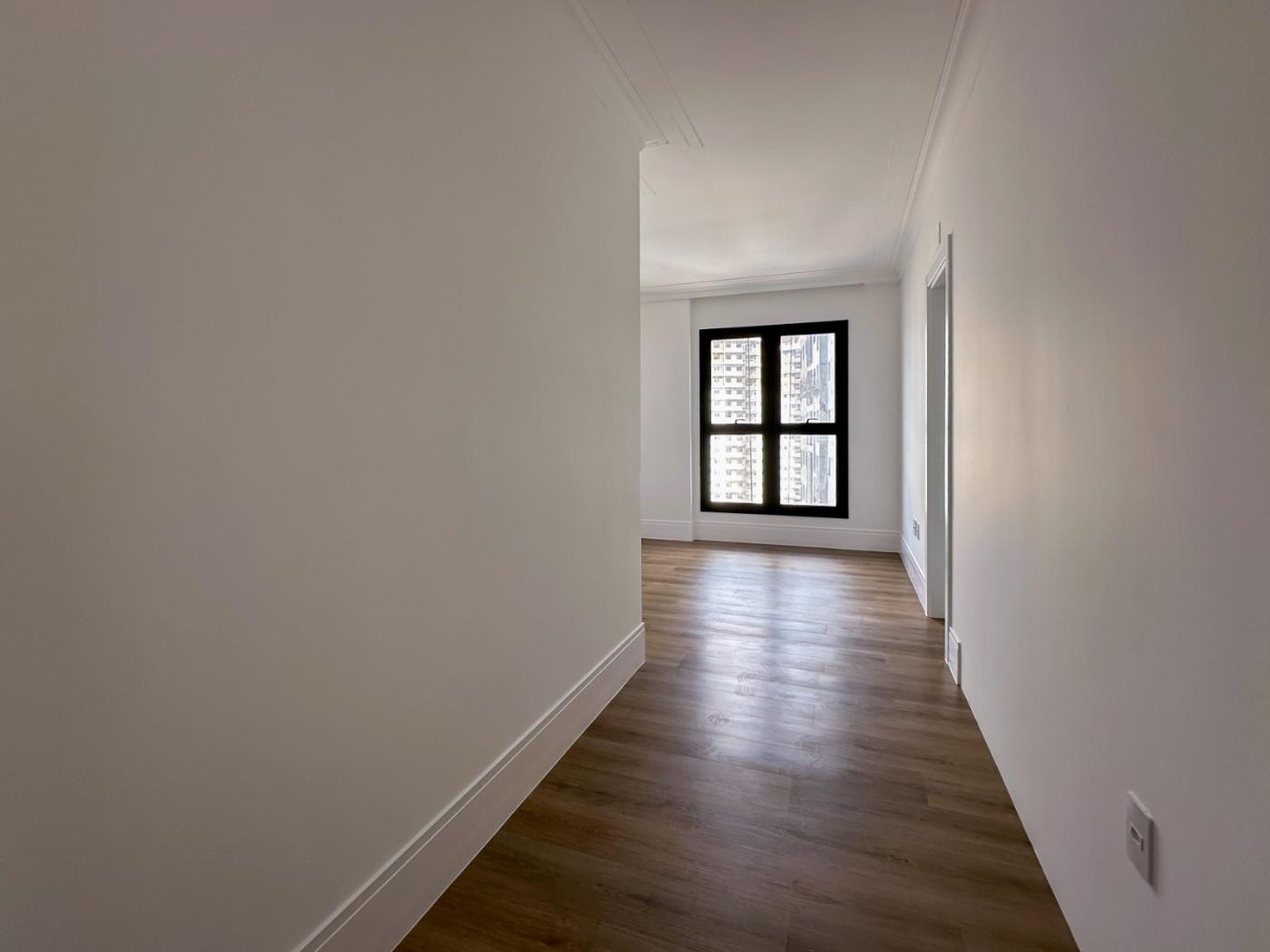 Apartamento à venda com 4 quartos, 208m² - Foto 31