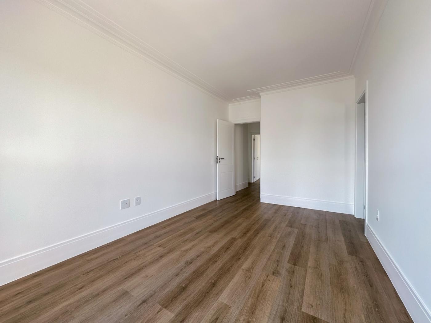 Apartamento à venda com 4 quartos, 208m² - Foto 38