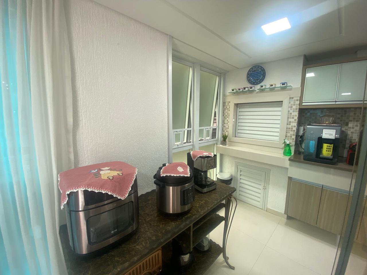 Apartamento à venda com 3 quartos, 240m² - Foto 37