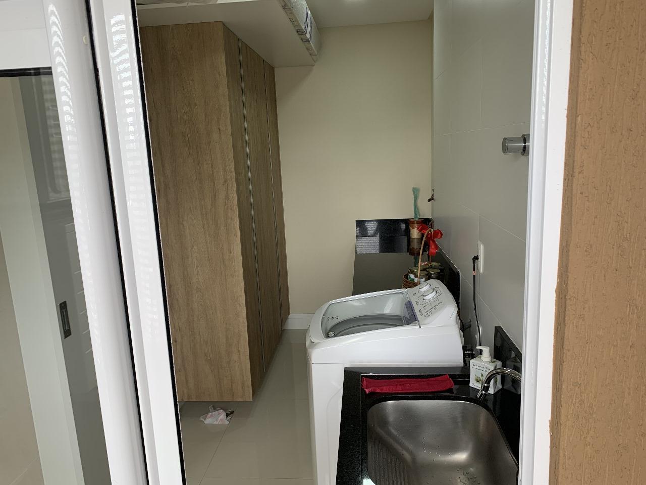 Apartamento à venda com 3 quartos, 185m² - Foto 9