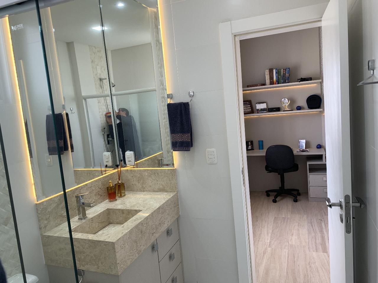 Apartamento à venda com 3 quartos, 185m² - Foto 22