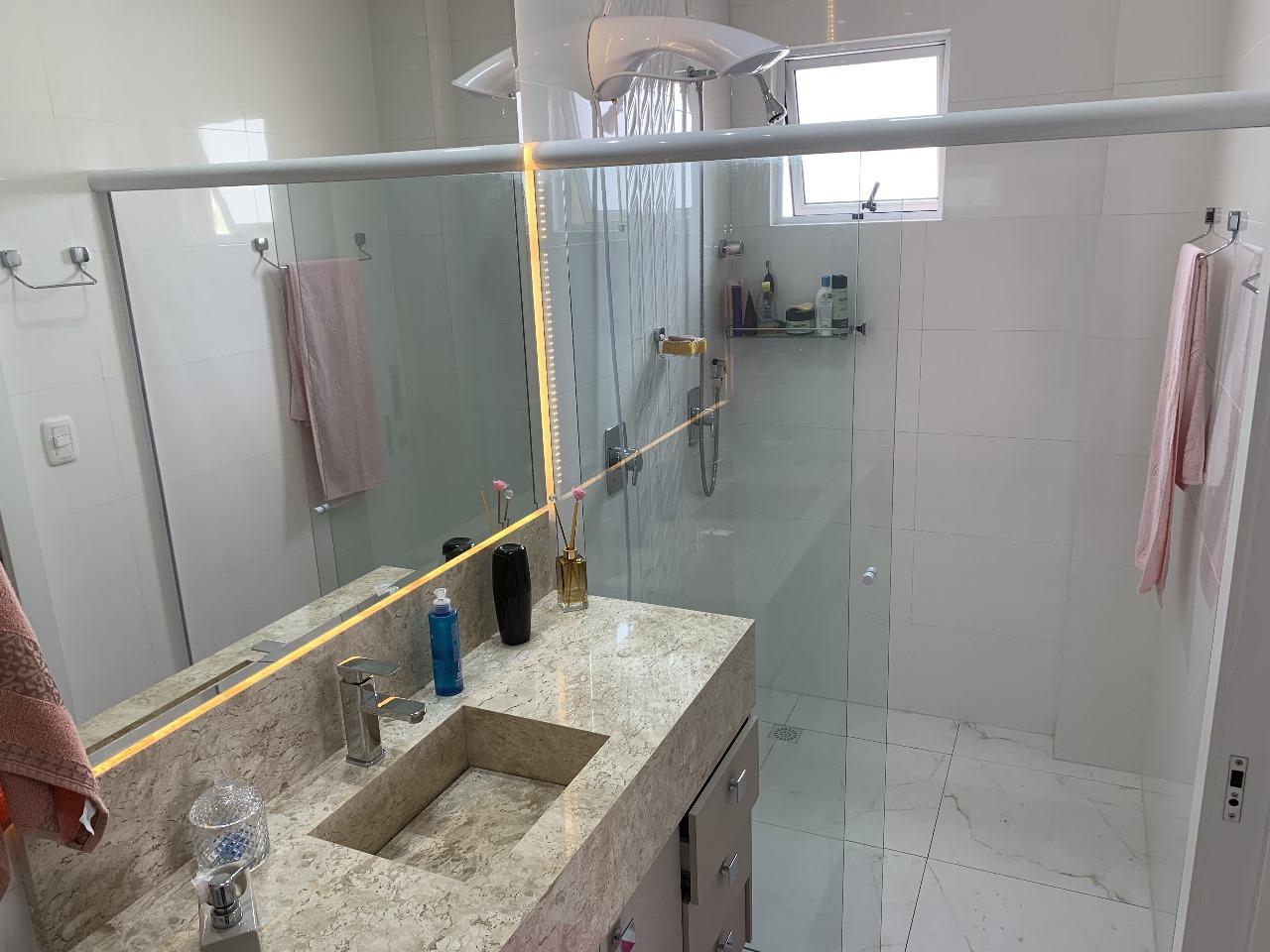 Apartamento à venda com 3 quartos, 185m² - Foto 24